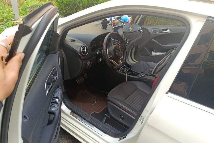 Used Mercedes-Benz B-Class 2015 B 260 Sport Edition