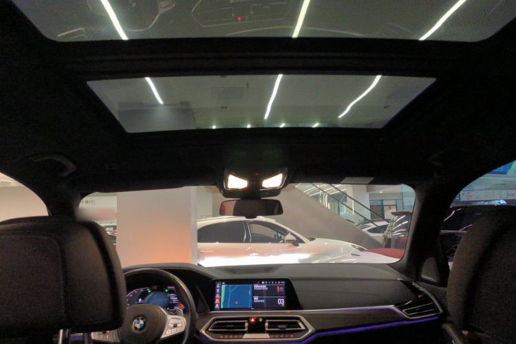 Used BMW X5 2022 Restyled xDrive 40Li Luxury Edition M Sport Package Headliner