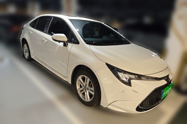 Used Toyota Levin 2019 185T CVT Luxury Edition China VI Standard Front Right 45 Deg