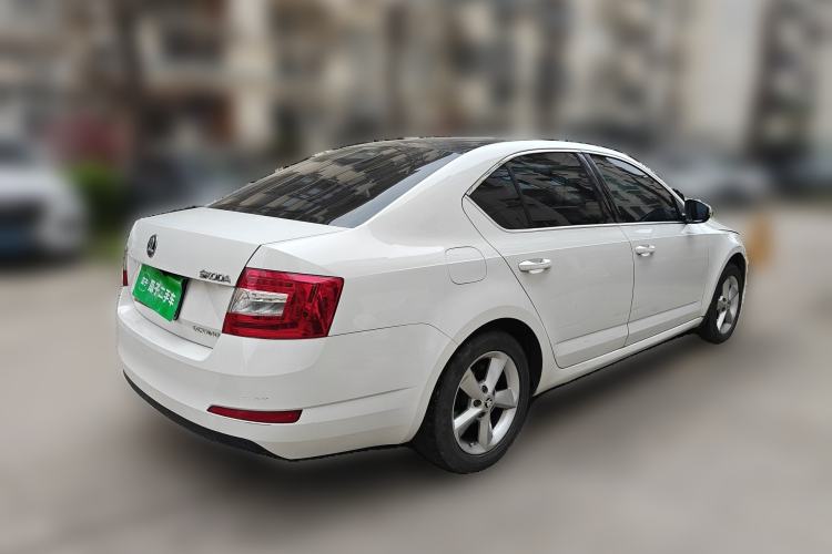 Used Skoda Octavia 2015 1.6L Automatic Yijie Edition