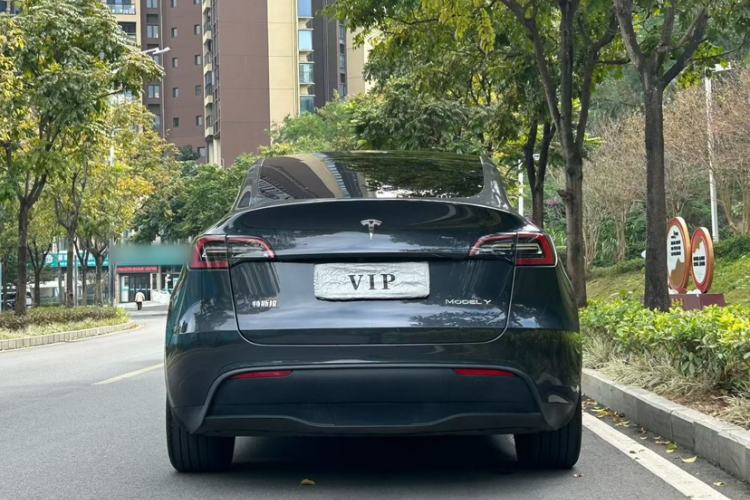 Used Tesla Model Y 2024 Rear-Wheel-Drive Version
