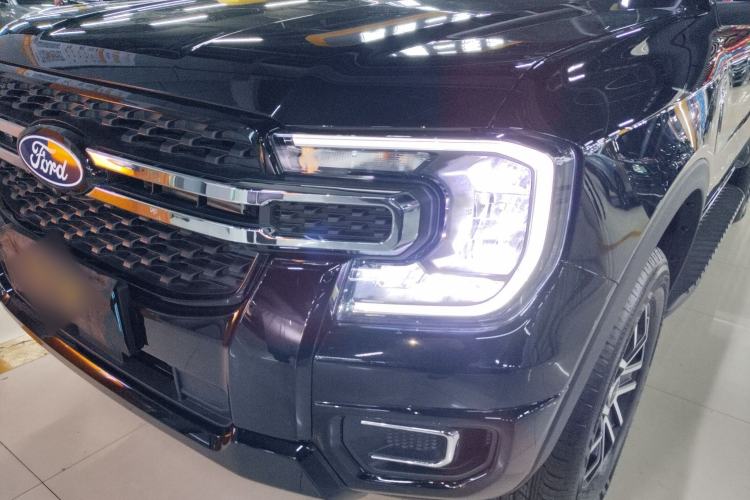 Used Ford Ranger 2025 Explore Four-Wheel Drive Automatic Version Diesel