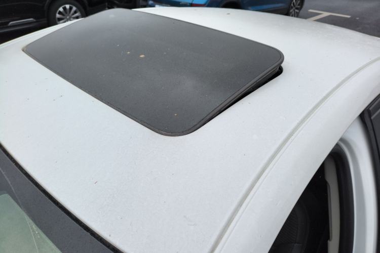 Used Buick Regal 2015 1.6T Leading Technology Model Roof