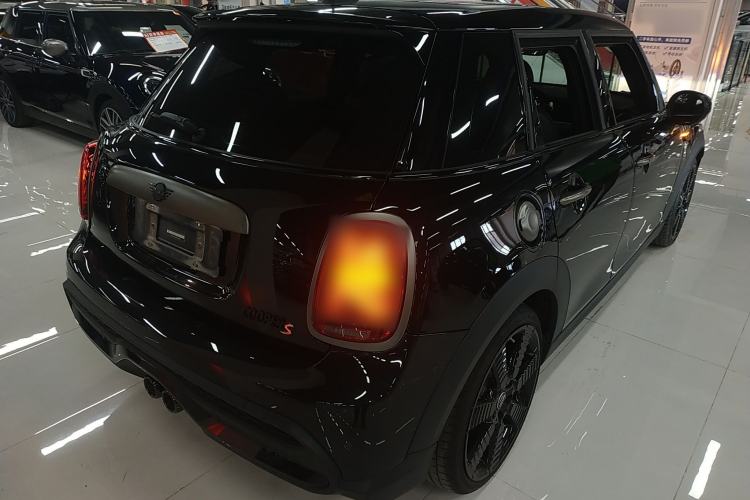 Used MINI 2023 Facelift 2.0T COOPER S Artist Five-Door Edition
