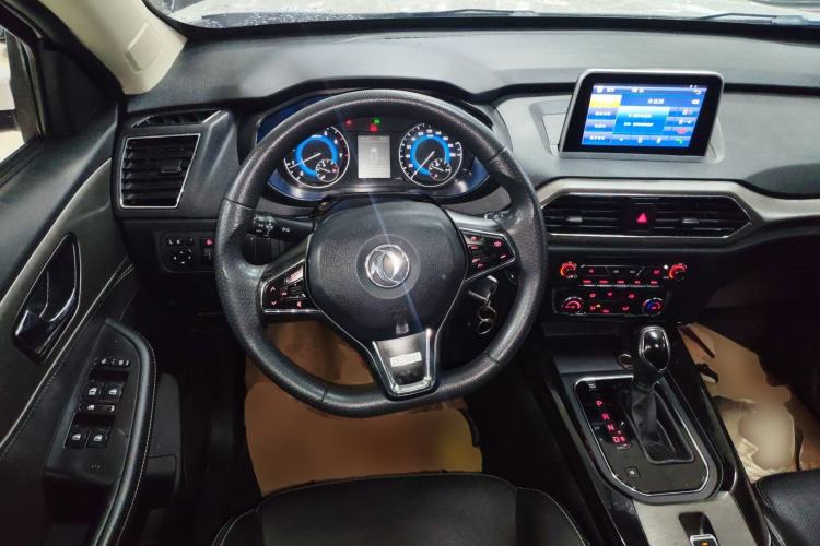 Used Dongfeng Fengon S560 2019 1.8L CVT Elite Model Steering Wheel