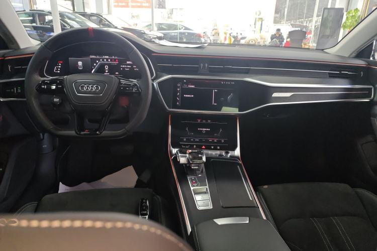 Used Audi A7L 2024 45 TFSI Luxury Edition
