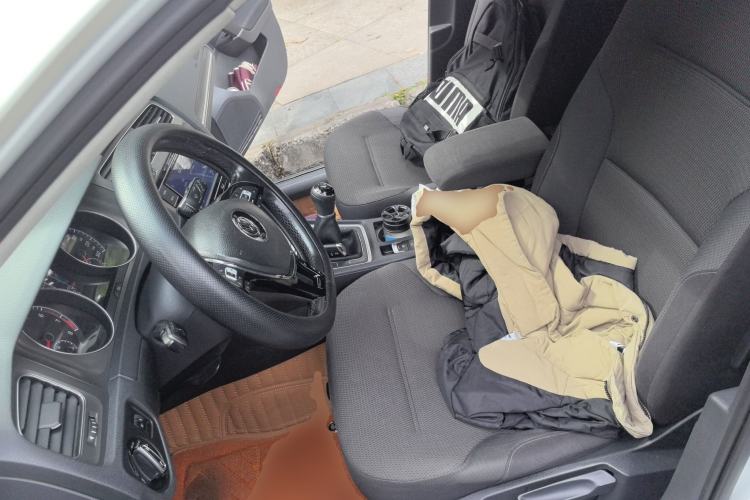 Used Volkswagen Golf 2016 230TSI Manual Comfort Version
