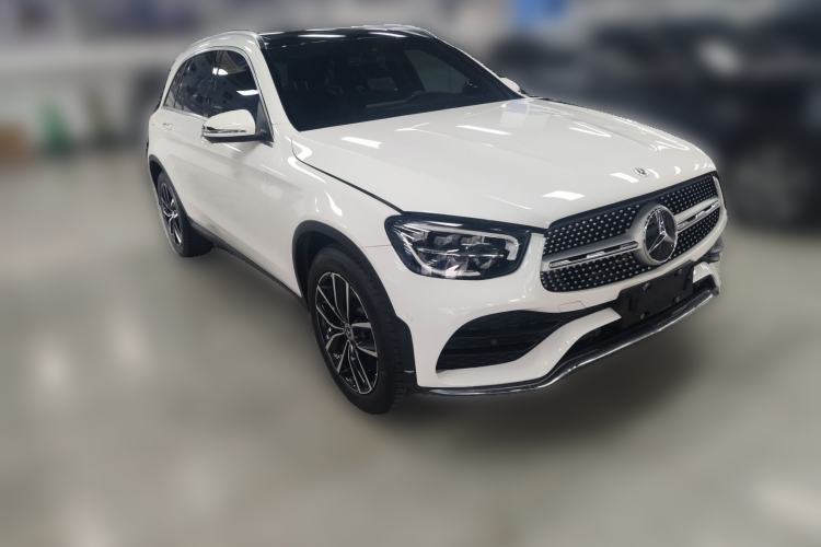 Used Mercedes-Benz GLC 2022 GLC 260 L 4MATIC Luxury Model Front Right 45 Deg
