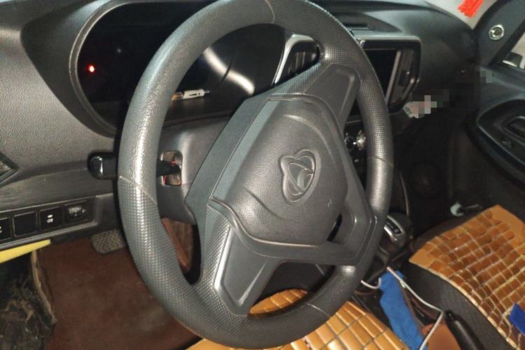 Used Chana Ruixing EM80 2023 EM80 Ⅱ Liftback 6-Seater Comfort Model