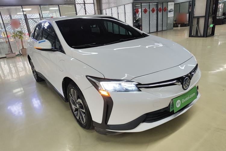 Used Buick Velite 6 2019 Connected Fashion Model
