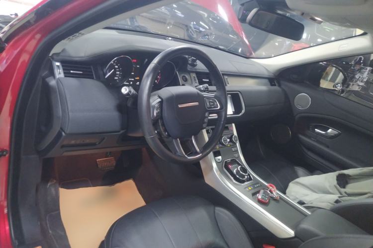 Used Land Rover Range Rover Evoque 2018 240 PS SE Smart Brilliance Edition