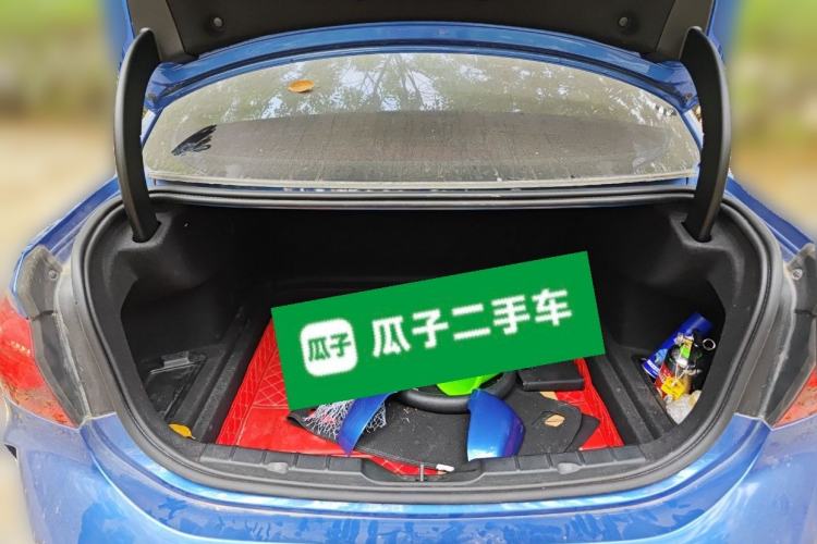 Used BMW 1 Series 2020 125i Leading Model M Sport Package Trunk