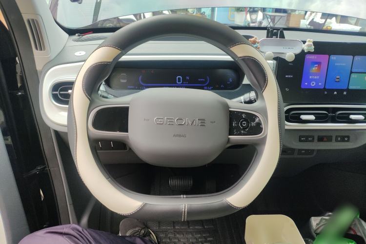 Used Geely Galaxy Panda 2025 210km Panda Kart Steering Wheel