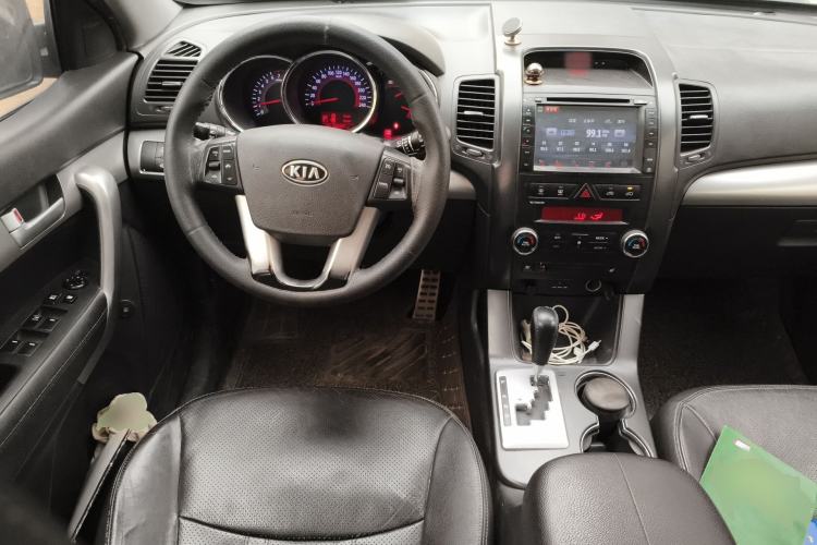 Used Kia Sorento 2012 2.4L Gasoline Comfort Edition
