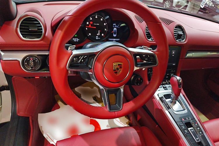 Used Porsche 718 2022 Boxster 2.0T Steering Wheel