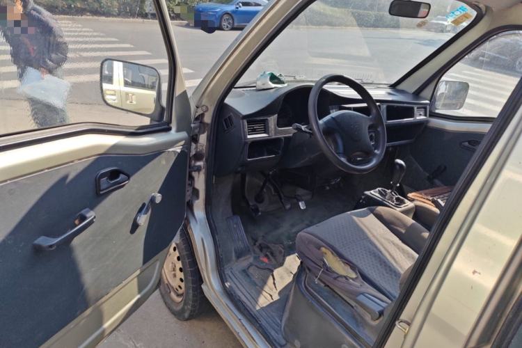 Used Wuling Zhiguang 2013 1.0L Practical Version