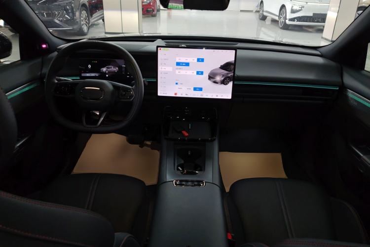 Used Lynk & Co 07 2026 Model 126 Long-Range Ultra H7
