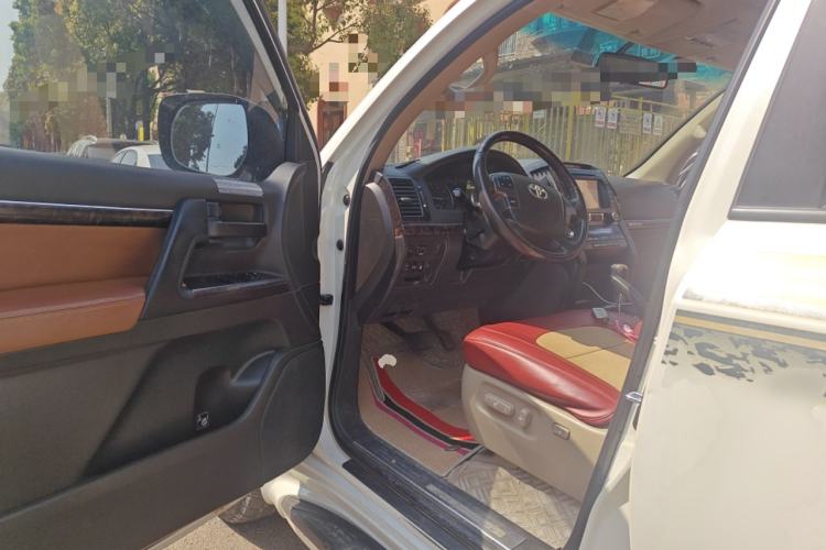 Used Toyota Land Cruiser 2012 4000 60th Anniversary Edition
