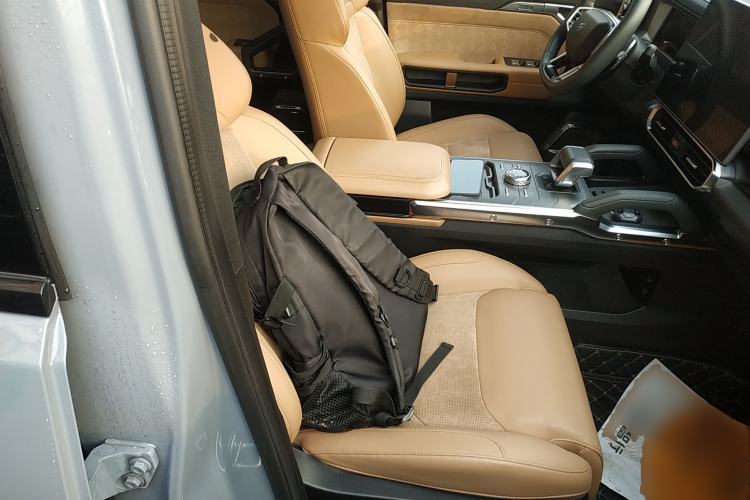 Used JETOUR Traveler 2023 2.0T All-Wheel Drive CrossPRO+