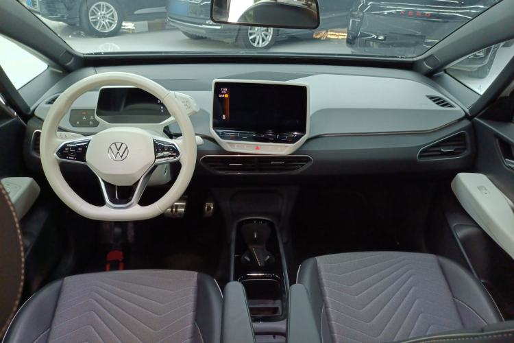 Used Volkswagen ID.3 2024 Pure & Smart Edition
