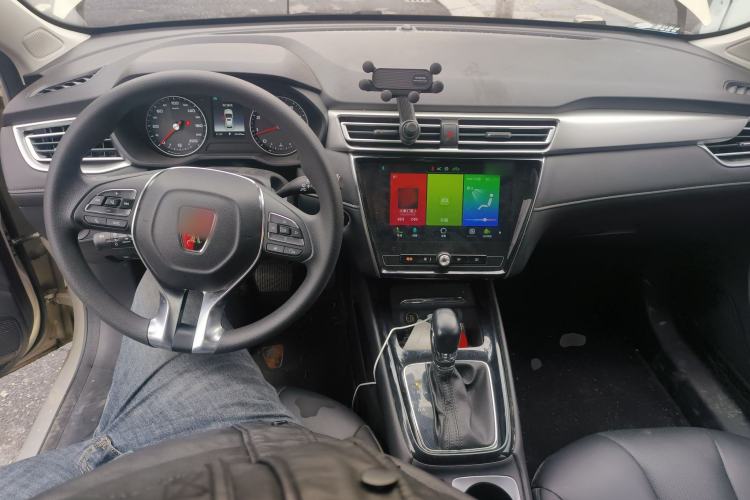 Used Roewe i5 2019 1.5L Automatic 4G Connected Langhao Edition
