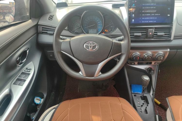 Used Toyota YARiS L Zhi Xuan 2015 1.5E Automatic Charm Edition