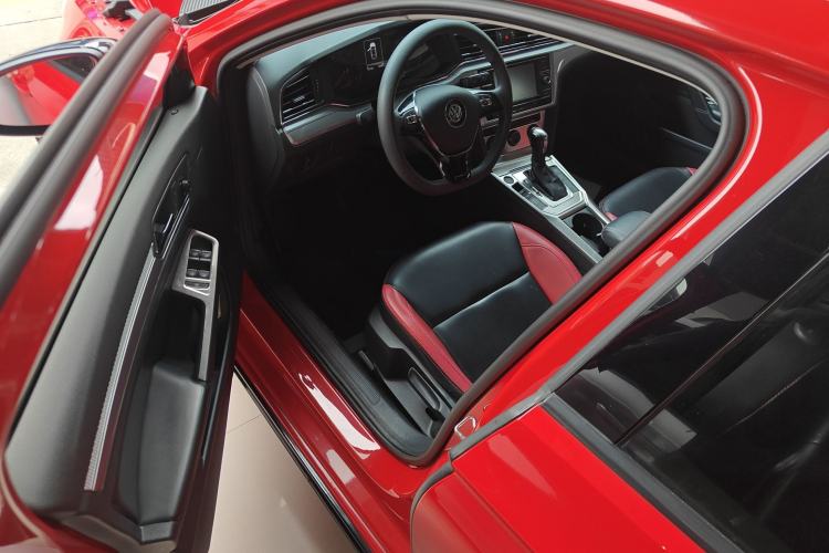 Used Volkswagen Lamando 2019 230TSI DSG Vision Edition China VI Standard Driver Seat