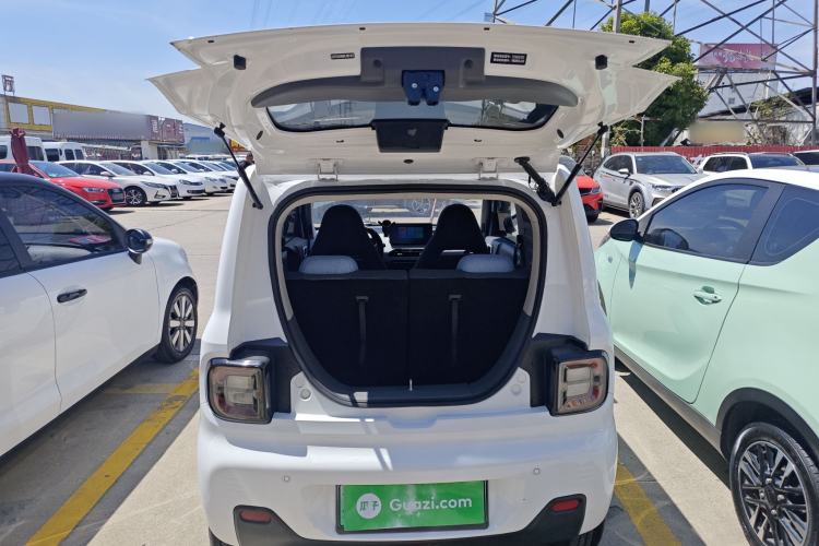 Used Geely Galaxy Panda 2023 Panda Mini 200km Endurance Bear
