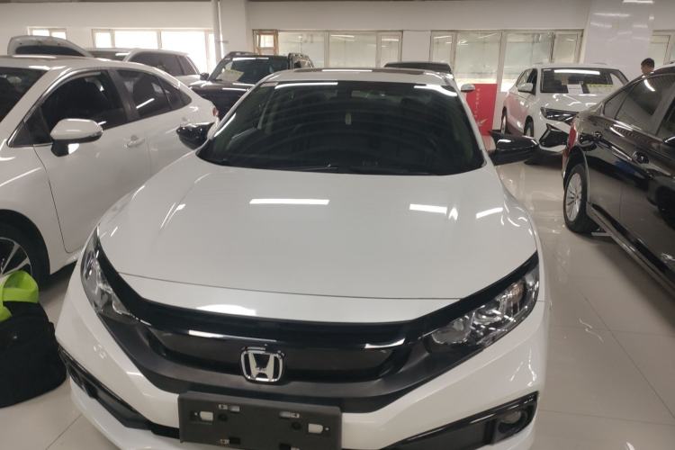 Used Honda Civic 2021 HATCHBACK 220TURBO CVT New Trendsetter
