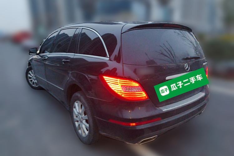 Used Mercedes-Benz R-Class 2017 R 320 4MATIC Business Edition Prestige Model