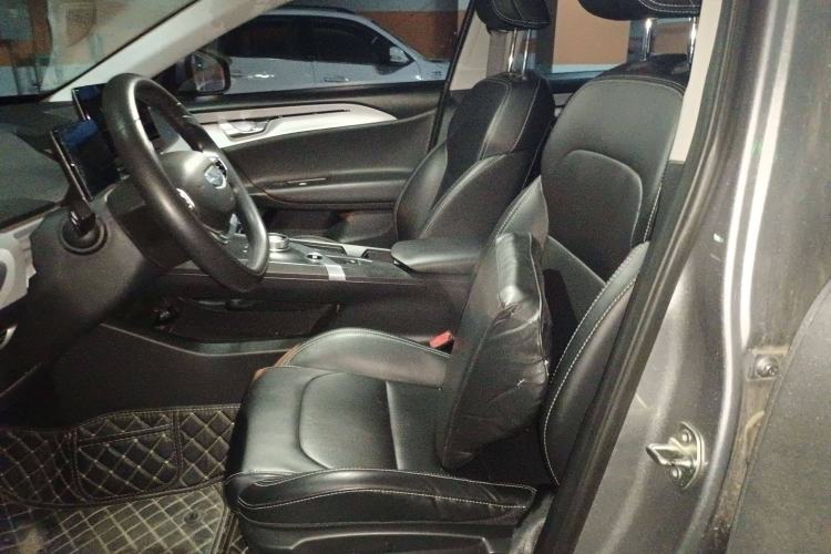 Used Geometry A 2022 Pro 430KM Commuter Edition Left Front Seat