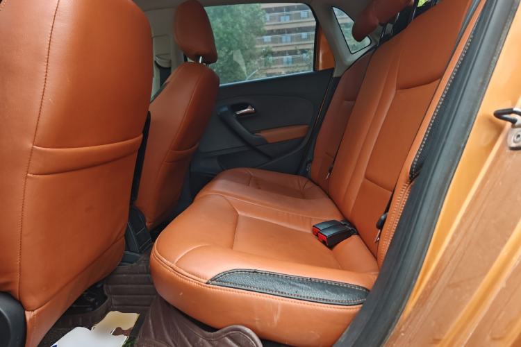 Used Volkswagen Polo 2014 1.6L Cross Polo Automatic Left Rear Seat