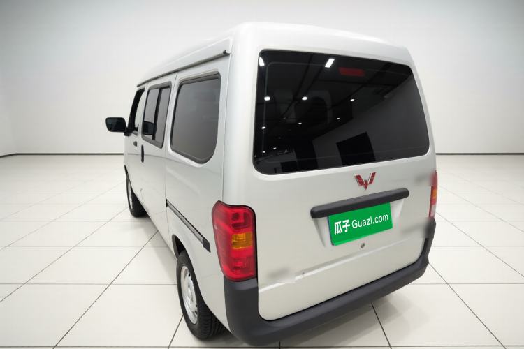 Used Wuling Zhiguang 2023 1.5L Practical Version 5/7 Seats