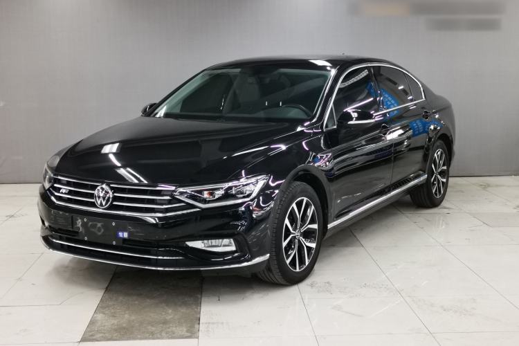 Used Volkswagen Magotan 2020 330TSI DSG Leading Model Exterior 5