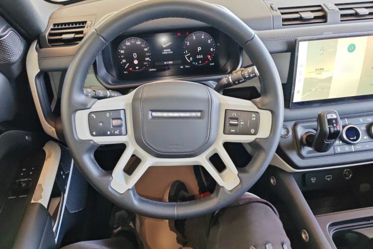 Used Land Rover Defender 2023 Facelift 90 3.0T P400 XS