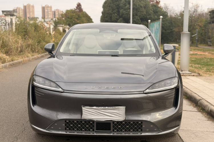 Used Hima Luxeed R7 2024 Pure Electric 667km Pro