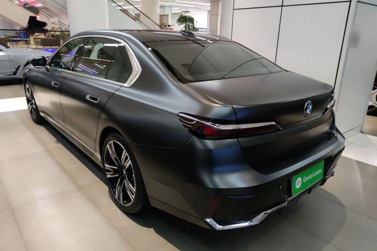 Used BMW 7 Series 2023 740Li Luxury Edition M Sport Package Rear Left 45 Deg