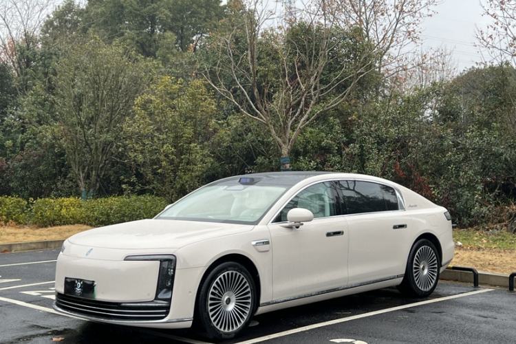 Used Hima S800 2025 Model, Range-Extended Starlight Premium Edition, 5 Seats