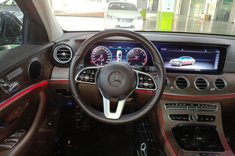 Used Mercedes-Benz E-Class 2020 Facelift E 260 L
