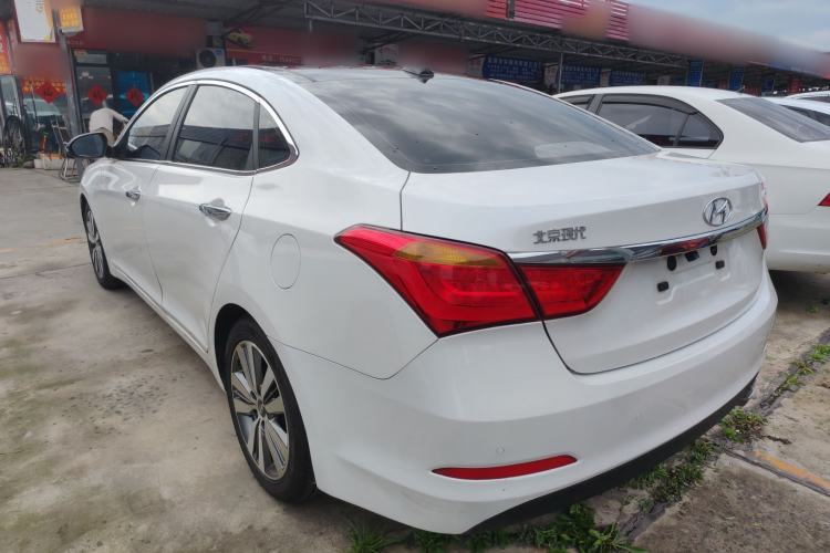 Used Hyundai Mistra 2014 1.8L Automatic Deluxe DLX Model Rear Left 45 Deg