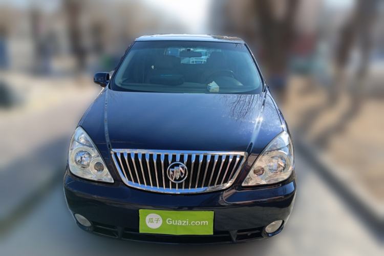 Used Buick GL8 2011 2.4L LT Executive Edition
