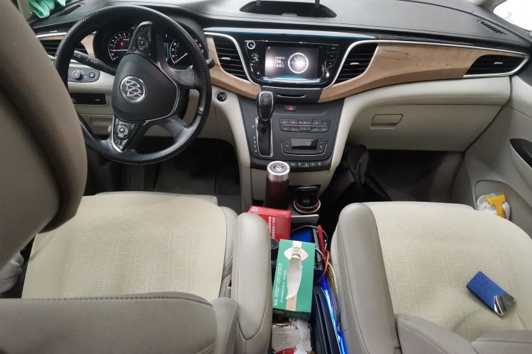 Used Buick GL8 2017 ES 28T Comfort Model China V Standard