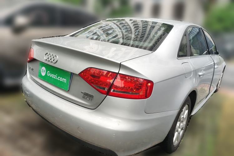 Used Audi A4L 2012 2.0 TFSI automatic standard version