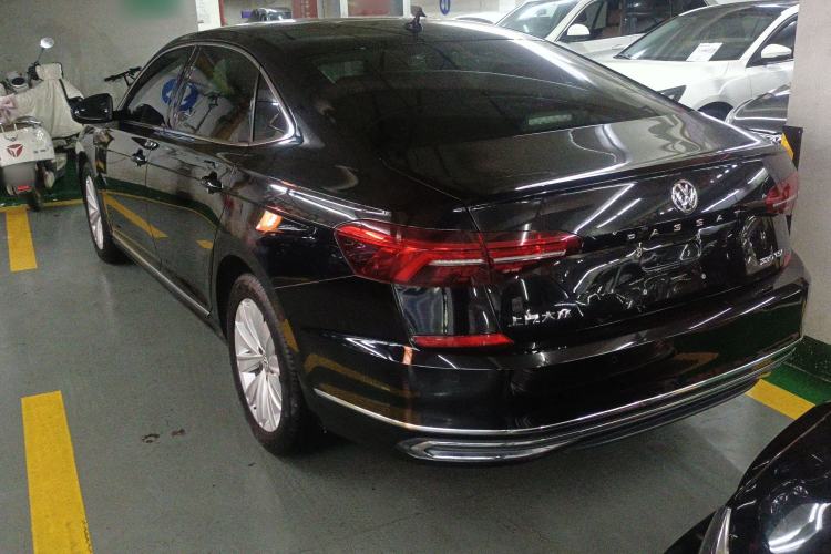 Used Volkswagen Passat 2019 330TSI Elite Edition China VI Rear Left 45 Deg