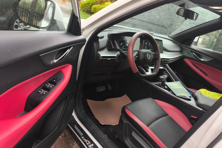 Used CHANGAN CS35PLUS 2021 Revised Version Blue Whale NE 1.4T DCT Luxury Edition
