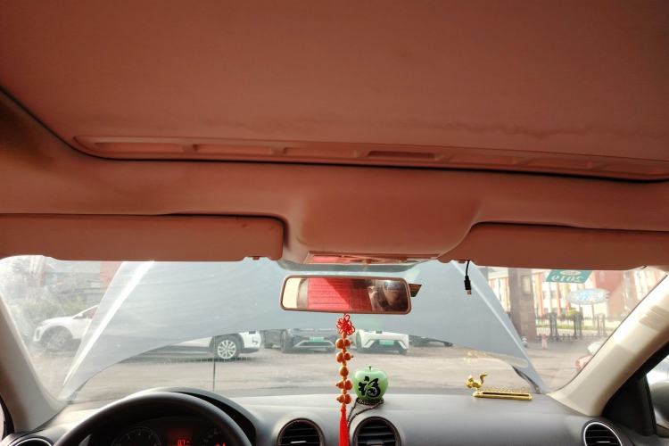 Used Volkswagen Jetta 2013 1.6L Automatic Comfort Model Headliner