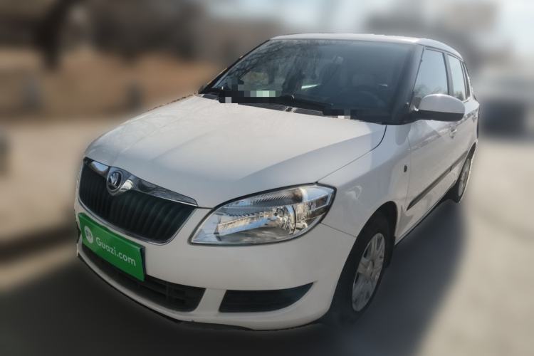 Used Skoda Fabia 2014 1.4L Manual Crystal Edition