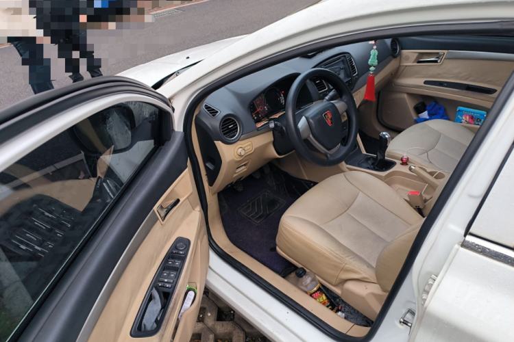 Used Roewe 350 2015 1.5L Manual Luxury Sunroof Edition