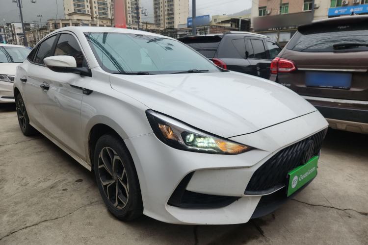 Used MG 5 2021 180 DVVT CVT Youthful Style Edition
