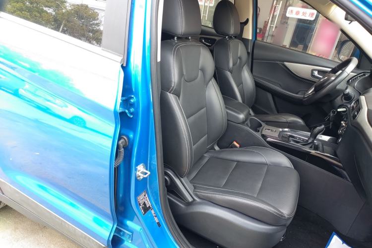 Used Dongfeng Fengon S560 2019 1.8L CVT Elite Model Right Front Seat